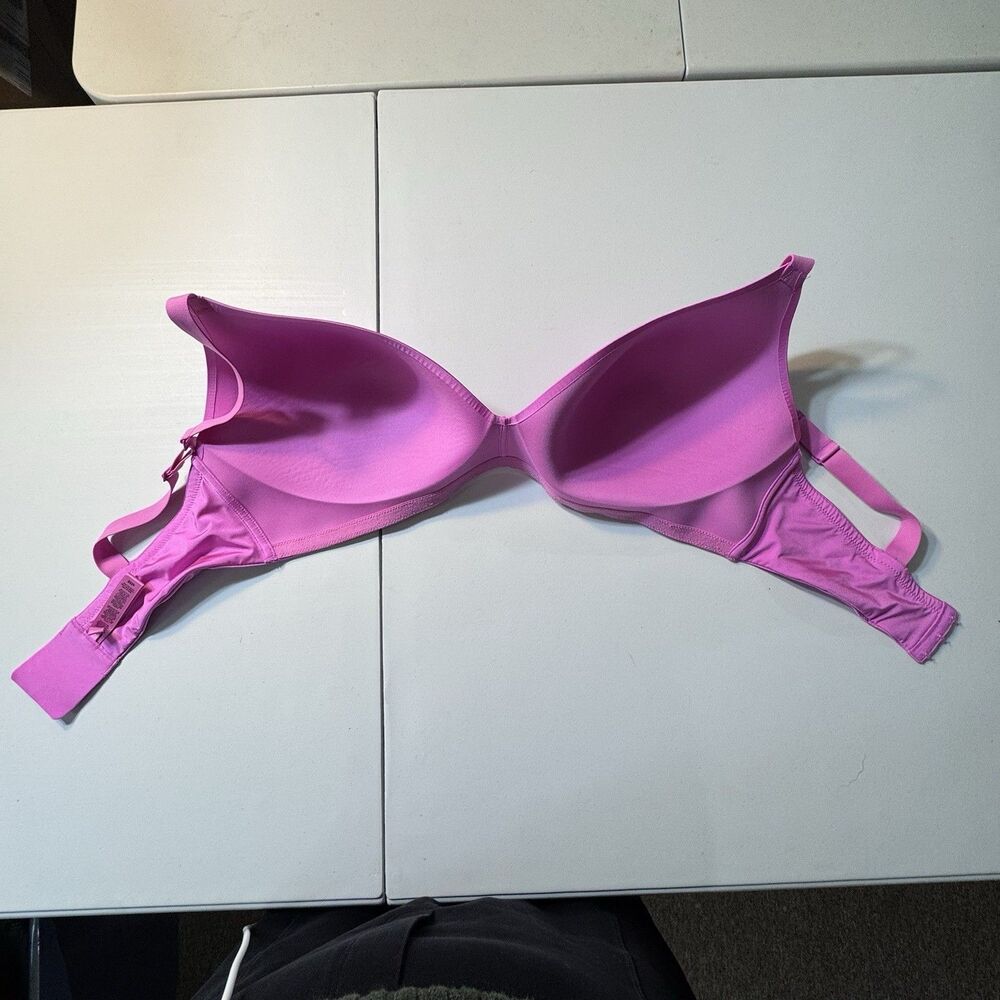SKIMS Hot Pink Wireless T-Shirt Bra - Picture 3 of 7